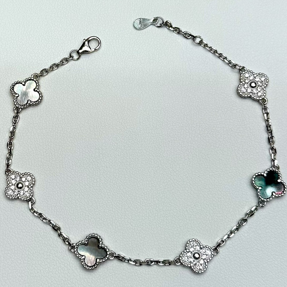 BCL26 GreenBlack Mother of Pearl & PAVE STATION Dainty Clover Bracelet 18KWGS925